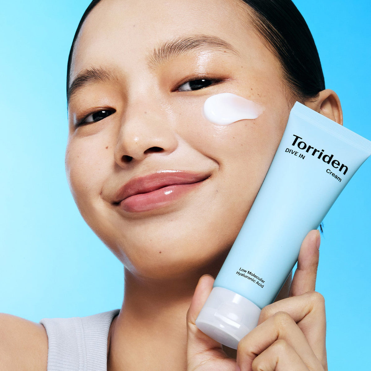 Torriden Dive-In Hyaluronic Acid Cream jar detail