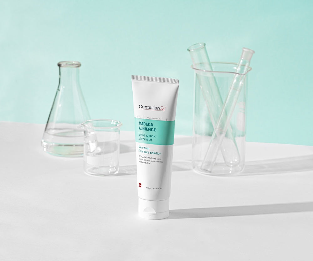 Acnience Pore Pack Cleanser lather