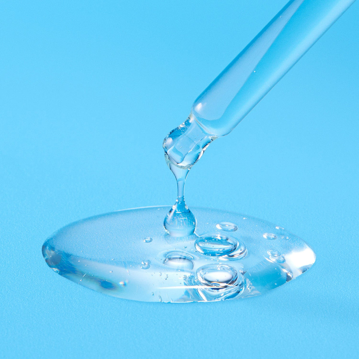 Torriden Dive-In Hyaluronic Acid Serum application