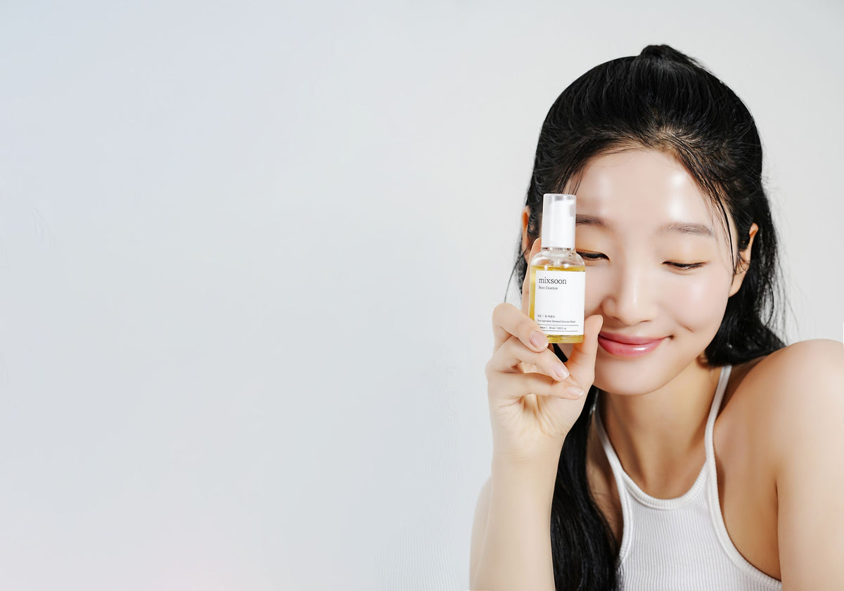 Mixsoon Bean Essence lifestyle shot